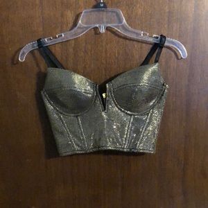crop top